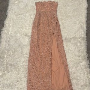 NBD ~ PINK CORAL LACE FORMAL GOWN DRESS✨